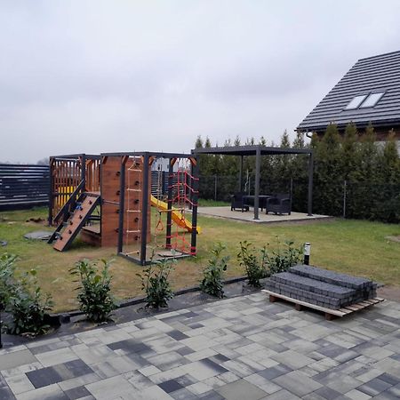Nowy Luksusowy Apartament Z Tarasem I Ogrodem Prywatny Parking Zerniki Gliwice Exterior photo