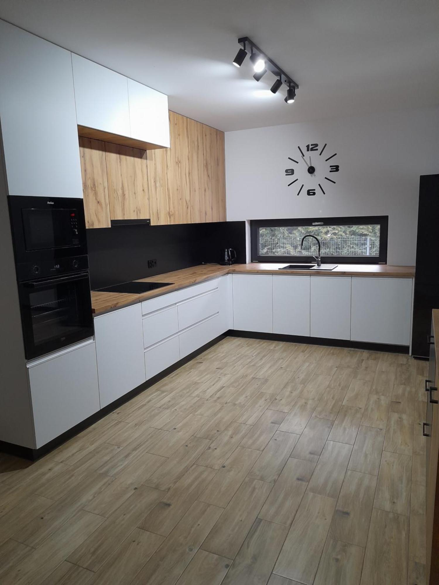 Nowy Luksusowy Apartament Z Tarasem I Ogrodem Prywatny Parking Zerniki Gliwice Exterior photo