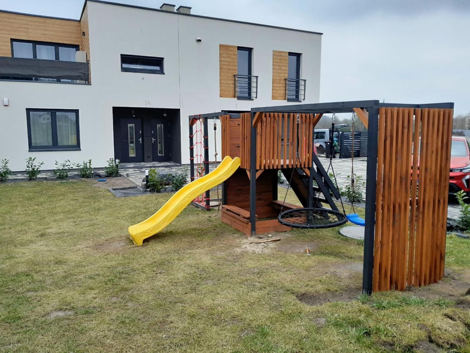 Nowy Luksusowy Apartament Z Tarasem I Ogrodem Prywatny Parking Zerniki Gliwice Exterior photo